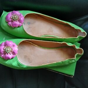 Lilly Pulitzer Vibrant Green Flats with Pink Floral Detail